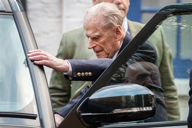 Prince Philip leaving King Edward VII hospital, London, UK - 24 Dec 2019