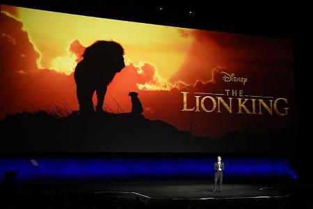 Disney требует выплатить третью часть денег, собранных в результате показа мультфильма “Король Лев”