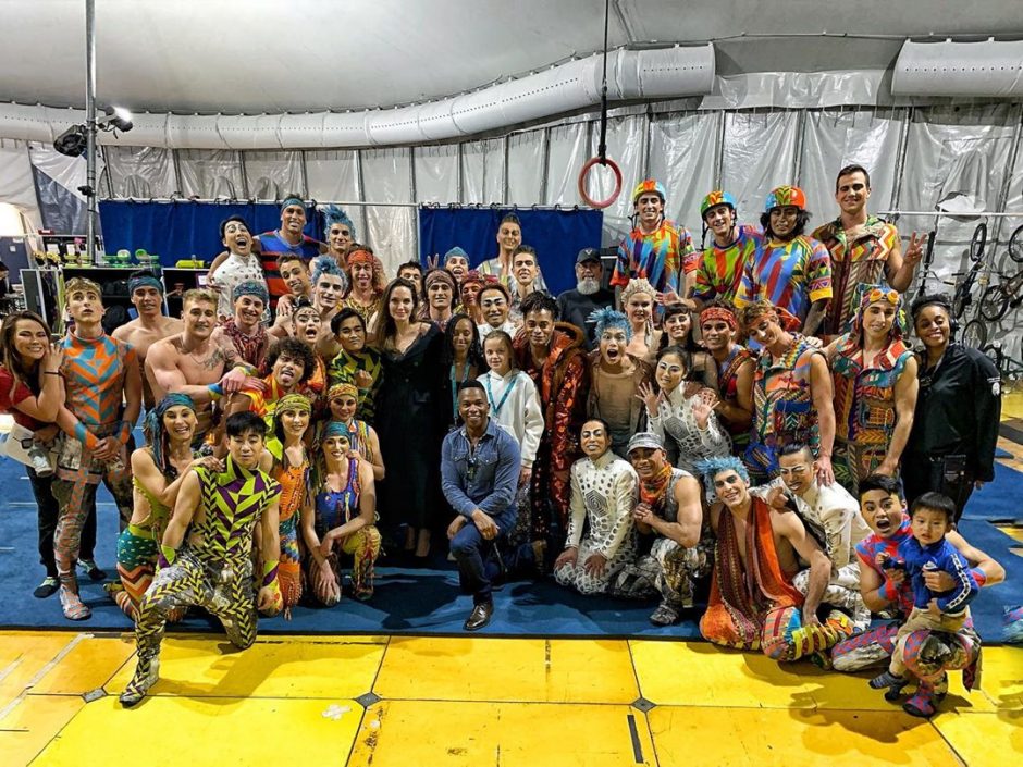 Анджелина Джоли вместе с детьми посетила шоу «Цирка Дю Солей»